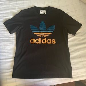 Adidas Originals mens size medium shirt